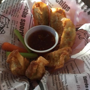 Pub St-Joseph - Dumpling frit au porc - Bars Near Me - Bonaventure, Quebec Pub St-Joseph - Dumpling frit au porc - Bars Near Me - Bonaventure, Quebec