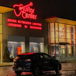 Guitar Center - Guitar Center in South Portland, Maine