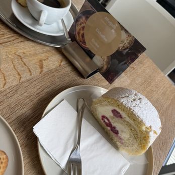 Martin Waltner - Delicious - Bakeries Near Me - Klaus, 8