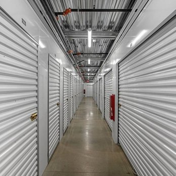 Extra Space Storage - Interior Units - Self Storage Near Me - Vista, California