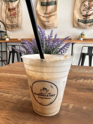 Almond & Oat Coffee Bar by null