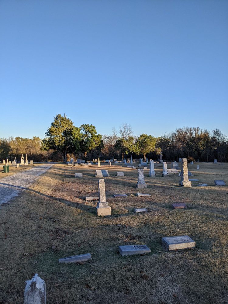 ALLEN CEMETERY Updated September 2024 17 Photos 411 E McDermott