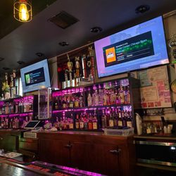 Victoria's 4900 - Fun bar