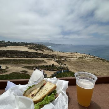 Cliff Hanger Cafe - Sandwiches Near Me - La Jolla, California