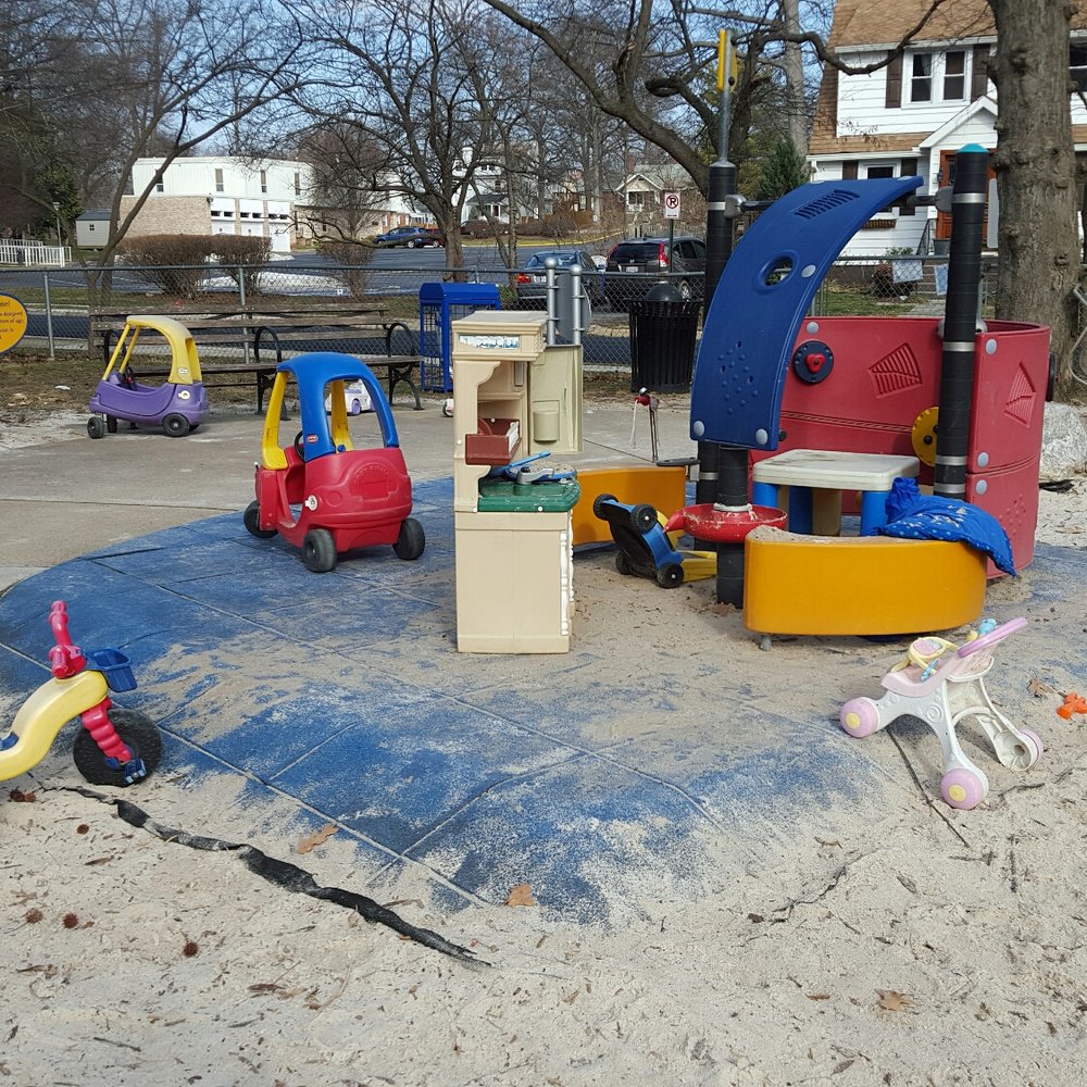 Nina Park - Playgrounds Near Me - Arlington, Virginia Nina Park - Playgrounds Near Me - Arlington, Virginia