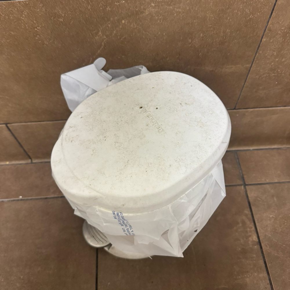 Baja Fresh - This is a dirty trashcan at Baja fresh bathroom designated for customers to use - Mexican Near Me - Los Gatos, California