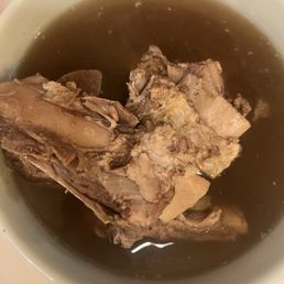 Look at this sloppy mess of a soup dish. That's supposed to be meat.