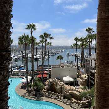 SAN Airport parking at Sheraton San Diego Hotel and Marina - Hotels Near Me - San Diego, California