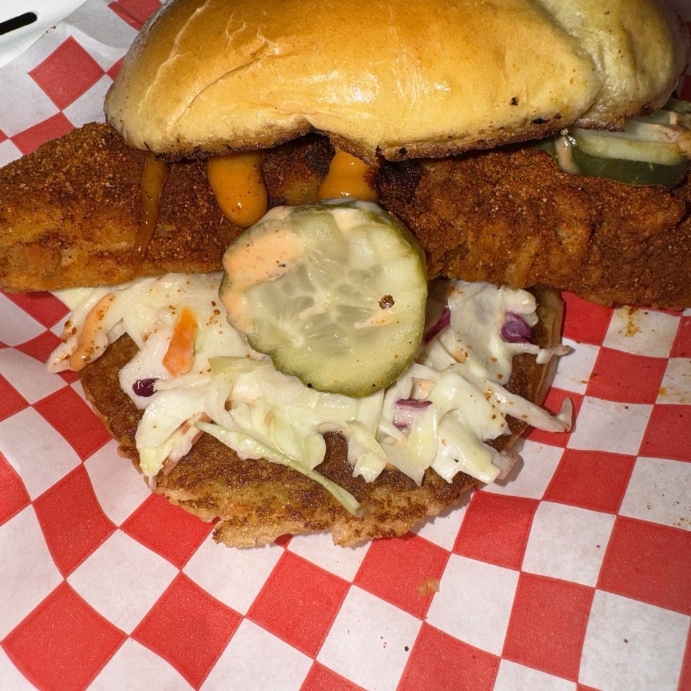 The Bird-Chicken sandwich (hot) The Bird-Chicken sandwich (hot)
