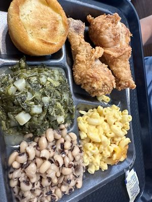 Minnie's Uptown Restaurant by null