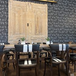 Decor in dining area