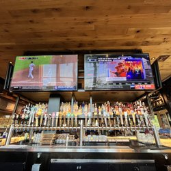 BJ's Restaurant & Brewhouse - Tap tap