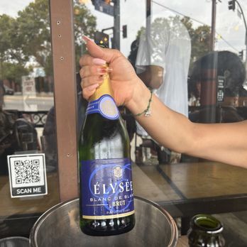 Fratelli Cafe - The perfect place to celebrate my besties birthday with mimosas! - Coffee & Tea Near Me - Los Angeles, California Fratelli Cafe - The perfect place to celebrate my besties birthday with mimosas! - Coffee & Tea Near Me - Los Angeles, California