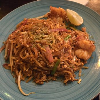 LoveMama - Pad thai - Thai Near Me - New York, New York LoveMama - Pad thai - Thai Near Me - New York, New York