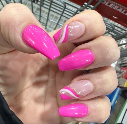 LUDA NAILS AND SPA - 29 Photos & 17 Reviews - 19728 Haggerty Rd