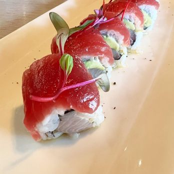 Chef Soon Contemporary Sushi - Sushi Bars Near Me - Woodridge, Illinois