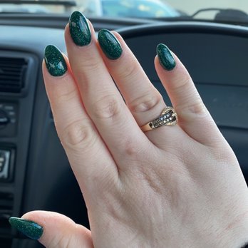 Luxor Nails and Spa - Nail Salons Near Me - Gladstone, Oregon