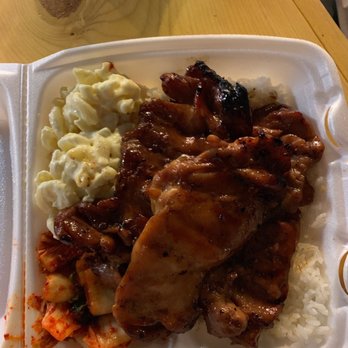 Me's BBQ - #3 BBQ chicken with double Mac salad and double kimchi - Korean Near Me - Honolulu, Hawaii