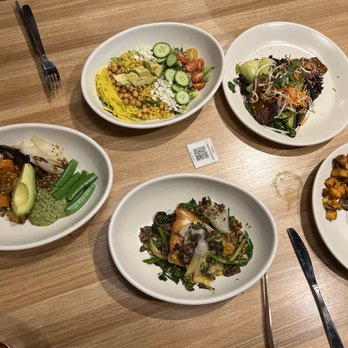 True Food Kitchen - Ancient Grain Bowl, Sea Bass, Korean Steak, Half Kale Cobb Salad, Grass fed Burger - New American Near Me - Gaithersburg, Maryland
