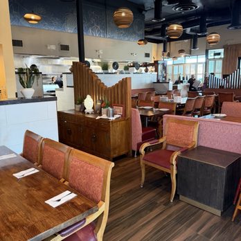 Archi's Thai Cafe - Open seating - Thai Near Me - Las Vegas, Nevada