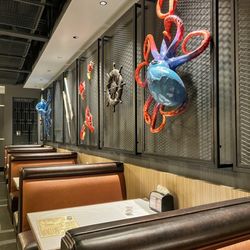 The Bucket Crab & Crawfish - Booth seating