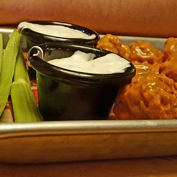 Applebee's Grill + Bar - Sports Bars Near Me - Lancaster, Pennsylvania