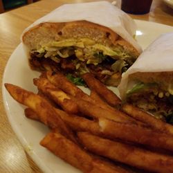Polloloquillo - Tortas and Fries