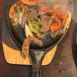 El Rancho Cantina & Grill - Fajitas