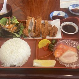 YOSHI JAPANESE RESTAURANT - Updated October 2025 - 1024