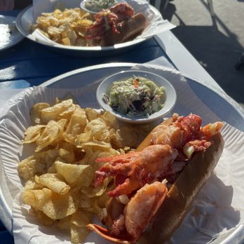 Sam's Chowder House - Lobster roll & Rockefeller Oysters - Seafood Near Me - Half Moon Bay, California Sam's Chowder House - Lobster roll & Rockefeller Oysters - Seafood Near Me - Half Moon Bay, California