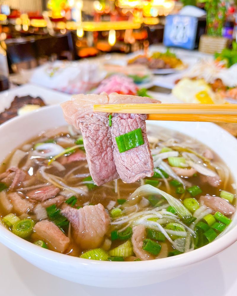 PHO OH YEAH Updated November 2024 239 Photos & 125 Reviews 1230 N