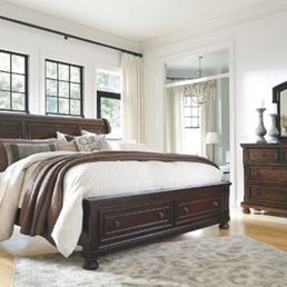 Found a beautiful new bedroom suite!!! Found a beautiful new bedroom suite!!!