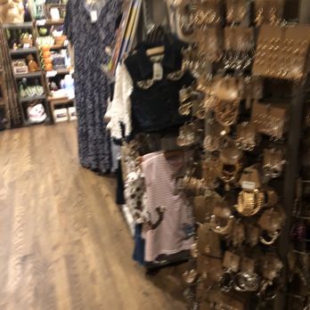 Cracker Barrel Old Country Store - Breakfast & Brunch Near Me - Pembroke Pines, Florida
