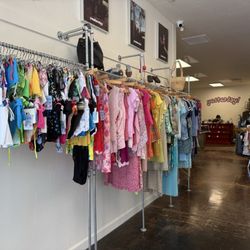 Yesterday Vintage Store