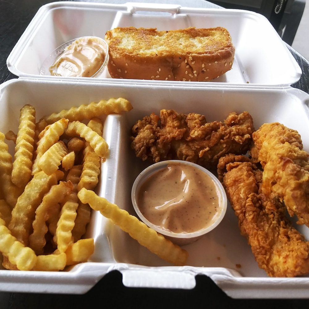 Raising Cane's Chicken Fingers - Fast Food Near Me - Tempe, Arizona Raising Cane's Chicken Fingers - Fast Food Near Me - Tempe, Arizona