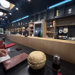 Sushi bar