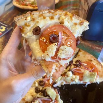 Martolli's Hand Tossed Pizza - Pizza Near Me - Ashland, Oregon