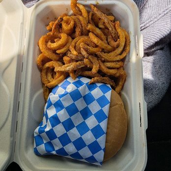 Wolfs Head Burgerhouse - Single Burger Curly Fries - Food Trucks Near Me - Happy Valley, Oregon Wolfs Head Burgerhouse - Single Burger Curly Fries - Food Trucks Near Me - Happy Valley, Oregon