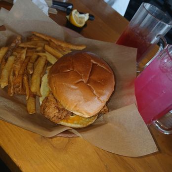 Chili's - Bars Near Me - Austell, Georgia