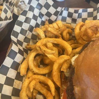 JLB Eatery Stella Link - Burgers Near Me - Houston, Texas