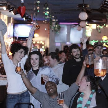The Gallery Cabaret - The New Thursday Open mics with Texas Fred - Bars Near Me - Chicago, Illinois