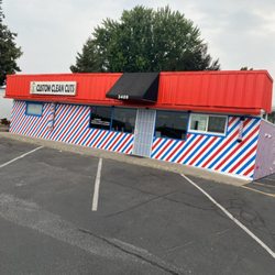 Custom Clean Cuts Barbershop