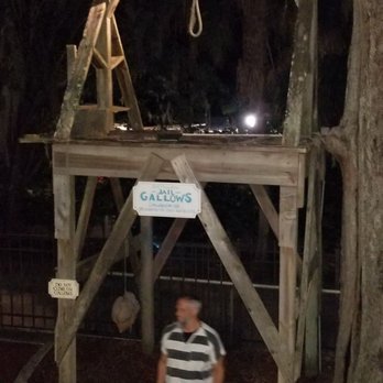 Ghosts & Gravestones - Gallows - Historical Tours Near Me - Saint Augustine, Florida