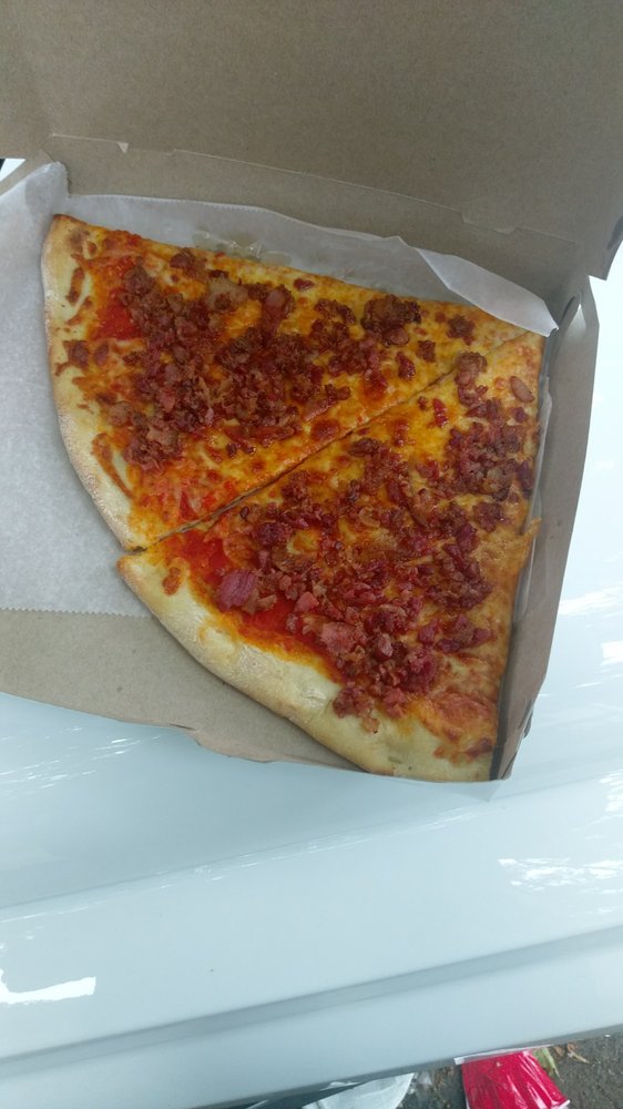 NICOS PIZZERIA Updated September 2024 13 Photos & 19 Reviews 1038 S Orange Ave, Newark