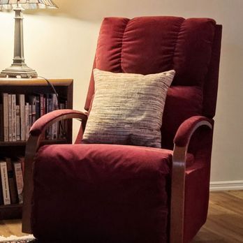 Dave Upholstery - Lazy Boy recliner now looks new. - Furniture Reupholstery Near Me - Ferguson, Missouri Dave Upholstery - Lazy Boy recliner now looks new. - Furniture Reupholstery Near Me - Ferguson, Missouri