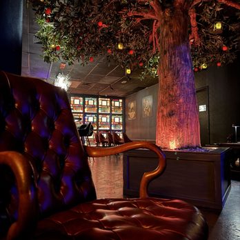 Wild Orange - Vibe!!! - Cocktail Bars Near Me - Honolulu, Hawaii