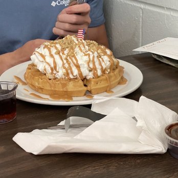 American Host Restaurant - Waffles - Diners Near Me - Lompoc, California American Host Restaurant - Waffles - Diners Near Me - Lompoc, California