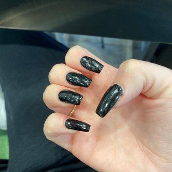 Nail Bar & Spa - The thumb paint job is bad, and pointer finger is obviously messed up, and cut on pinky - Nail Salons Near Me - Lexington, Kentucky