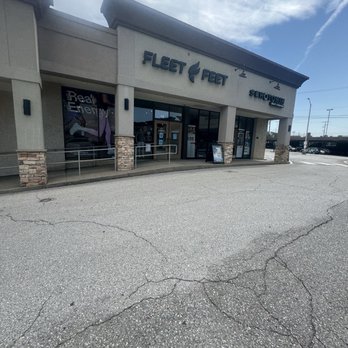 Fleet Feet - Sports Wear Near Me - Nashville, Tennessee Fleet Feet - Sports Wear Near Me - Nashville, Tennessee