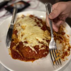 Santorini - CHICKEN PARMIGIANA